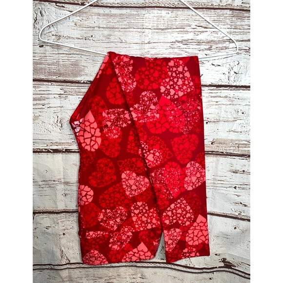 LuLaRoe Pants - Lula Roe Red with Heart Leggings in Tall and Curvy